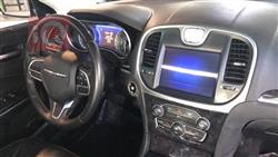 كرايسلر 300